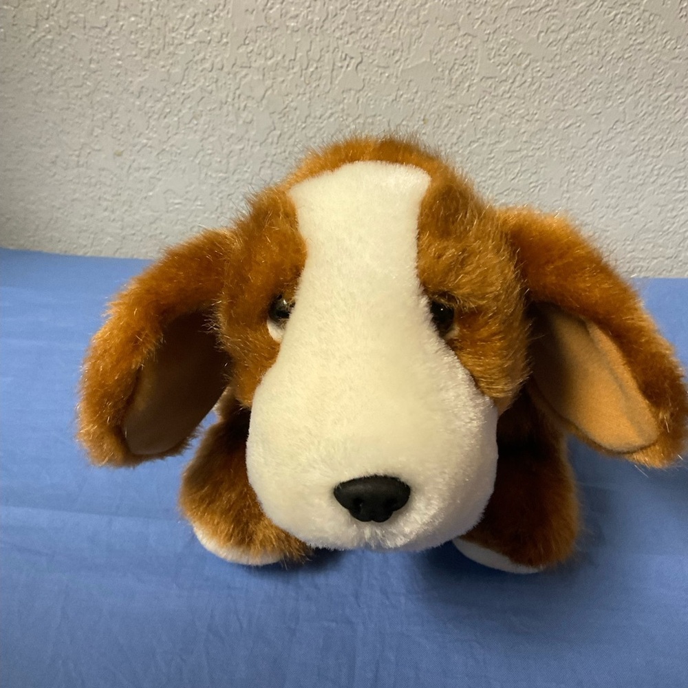 Steven Smith Plush Brown and Cream Basset Hound Plush Dog Stuffed Animals